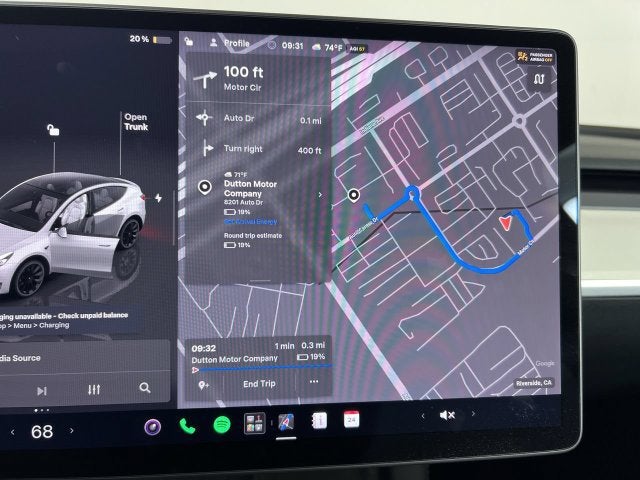 2023 Tesla Model Y Long Range - Photo 14