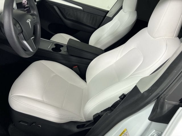 2023 Tesla Model Y Long Range - Photo 18