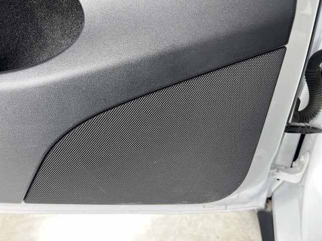 2023 Tesla Model Y Long Range - Photo 23