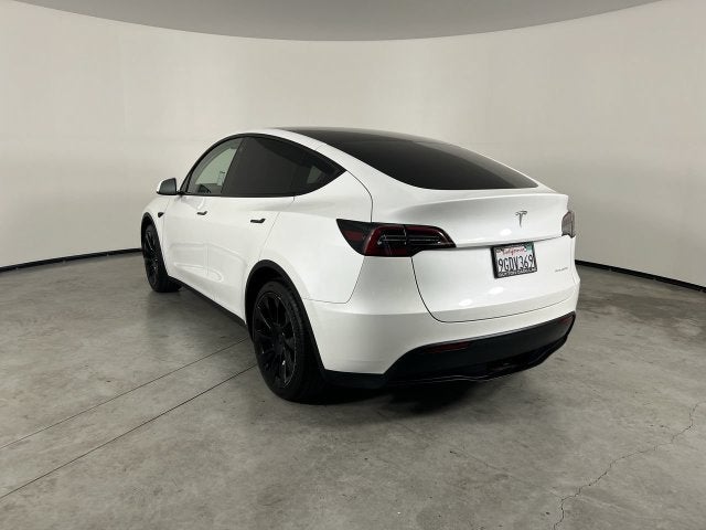 2023 Tesla Model Y Long Range - Photo 6