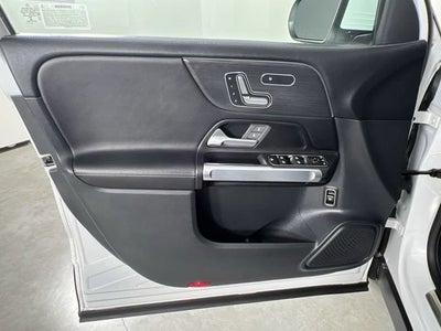 2023 Mercedes-Benz GLB 250 4MATIC®