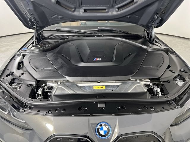 2023 BMW i4 M50